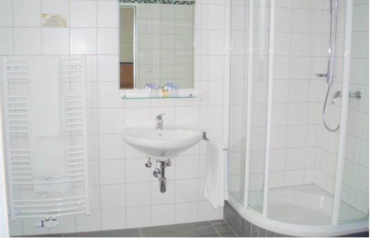 Stiftshotel Garsten Steyr Bagian luar foto