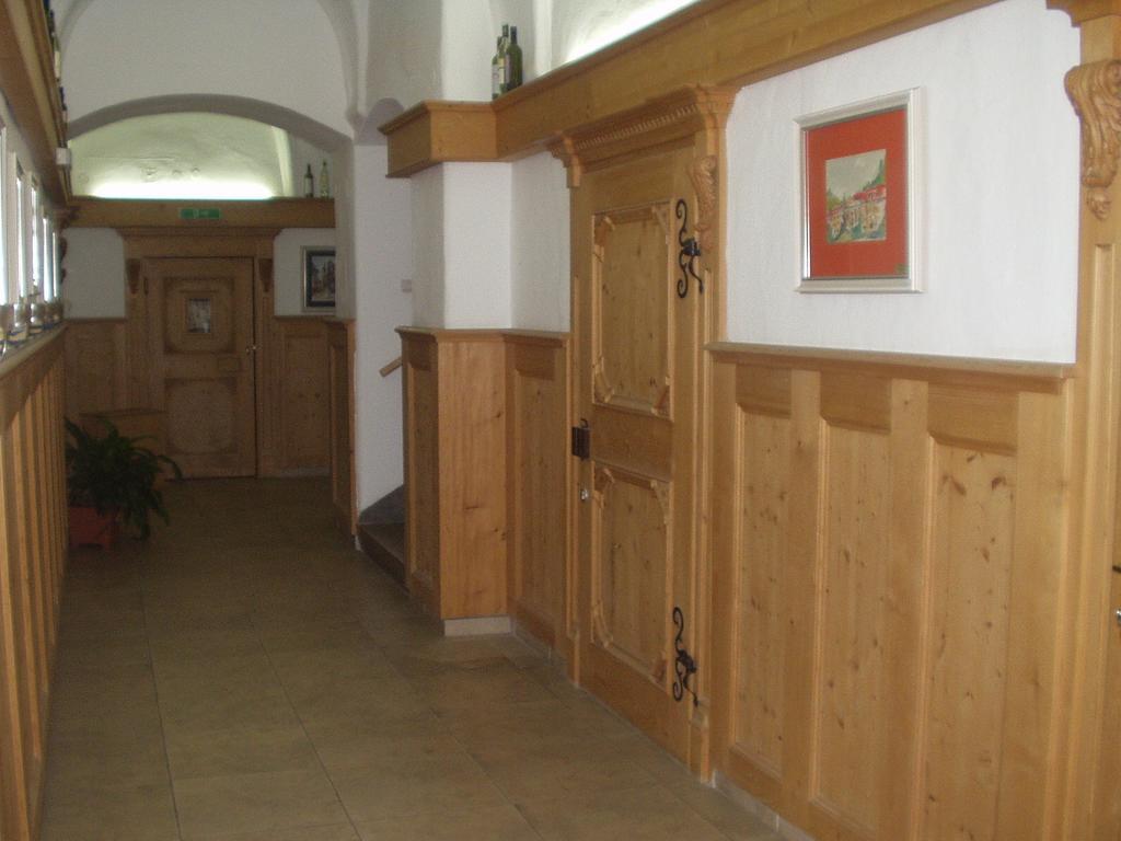 Stiftshotel Garsten Steyr Bagian luar foto