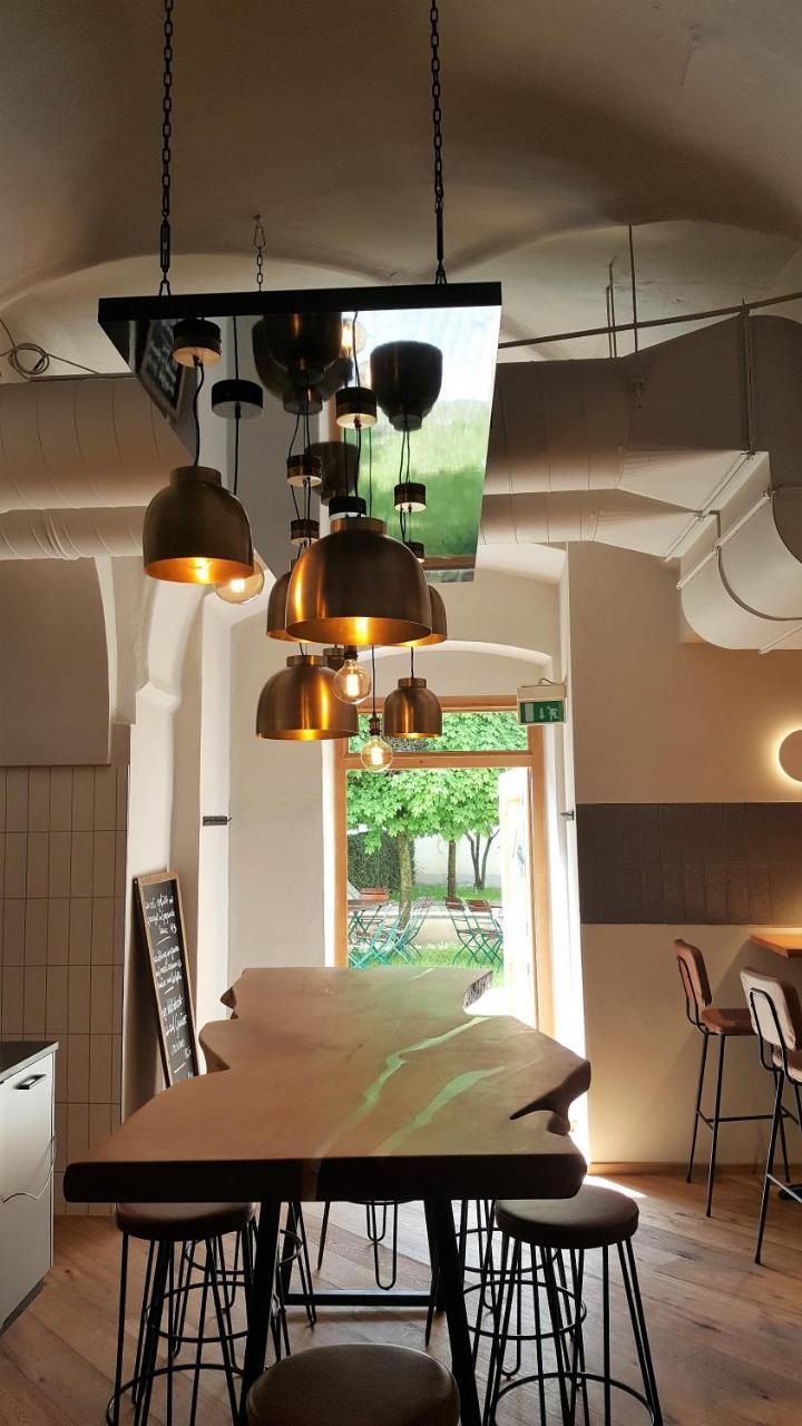 Stiftshotel Garsten Steyr Bagian luar foto