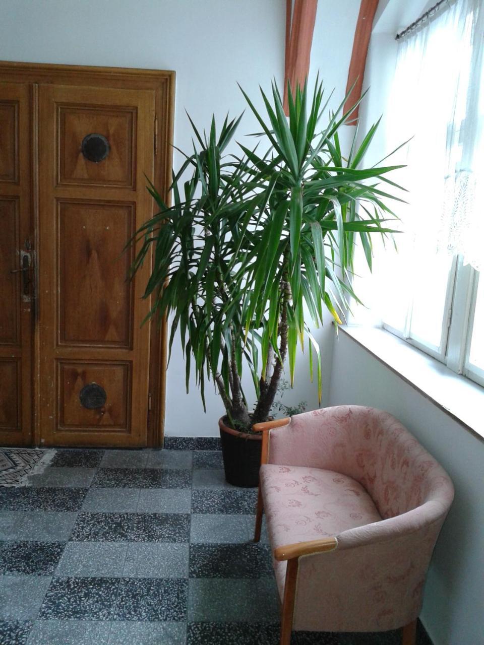Stiftshotel Garsten Steyr Bagian luar foto
