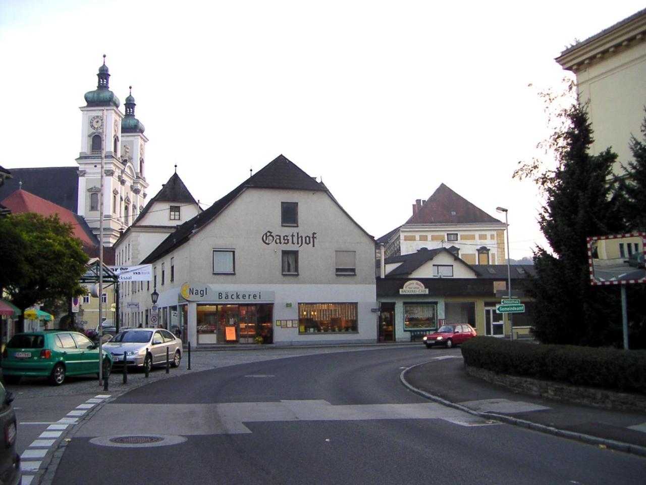 Stiftshotel Garsten Steyr Bagian luar foto